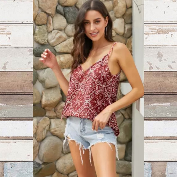 ‼️CLEARANCE PRICE FIRM‼️Red Spaghetti Strap Boho Printed Camisole - Picture 5 of 6